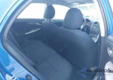 2010 Toyota Corolla S z USA, uszkodzony, nr VIN 2T1BU4EEXAC495808